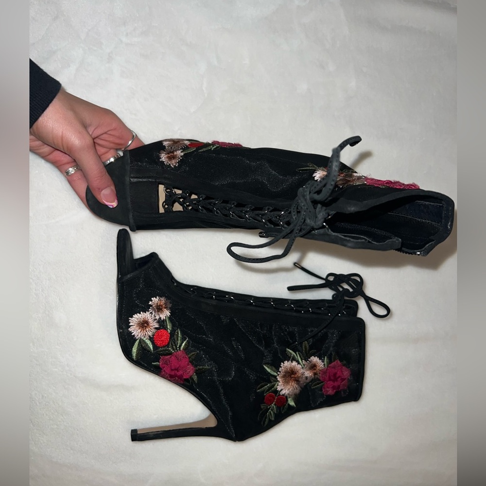 Gianni Bernini boot heels. Worn 3 times. Almost new condition